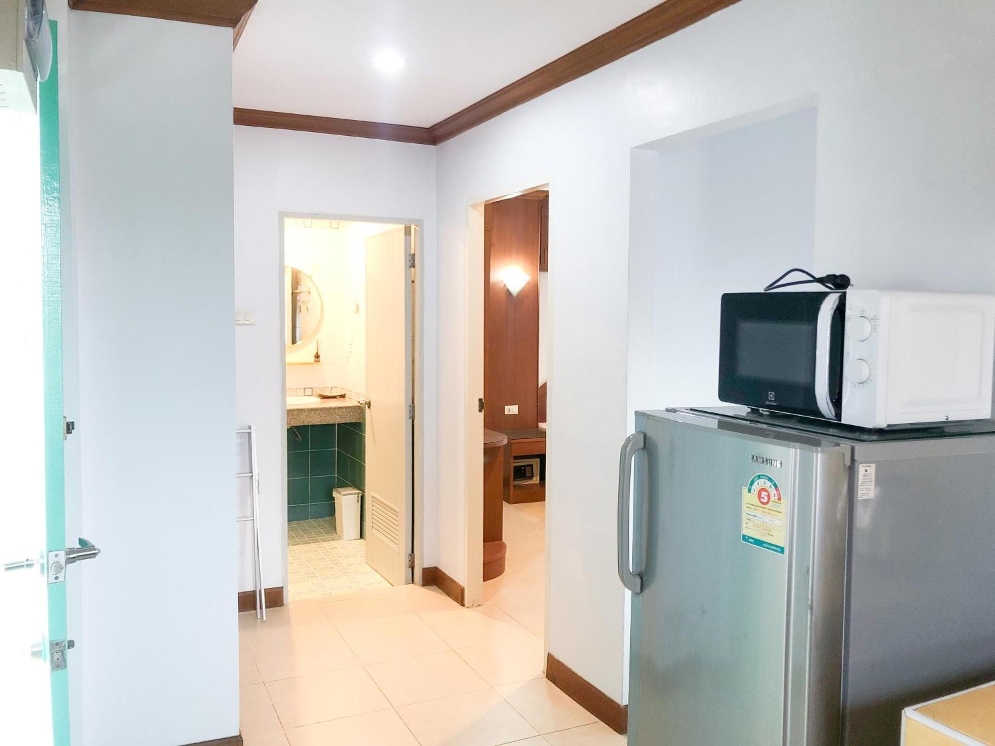 Rk Guesthouse Patong Exterior foto